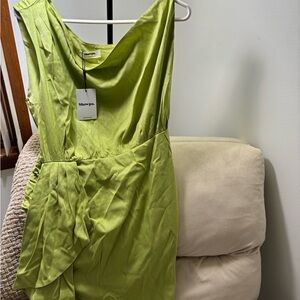 Showpo Lime Green Sleeveless Draped Dress! Brand New With Tags!!